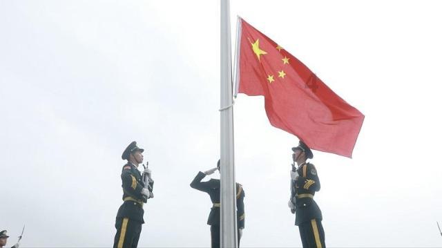 重庆姐弟坠亡案两罪犯被执行死刑，孩子生母赴天台寺祭奠